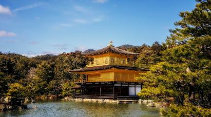 景点：金阁寺