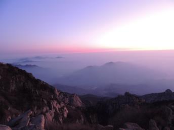 景点：泰山