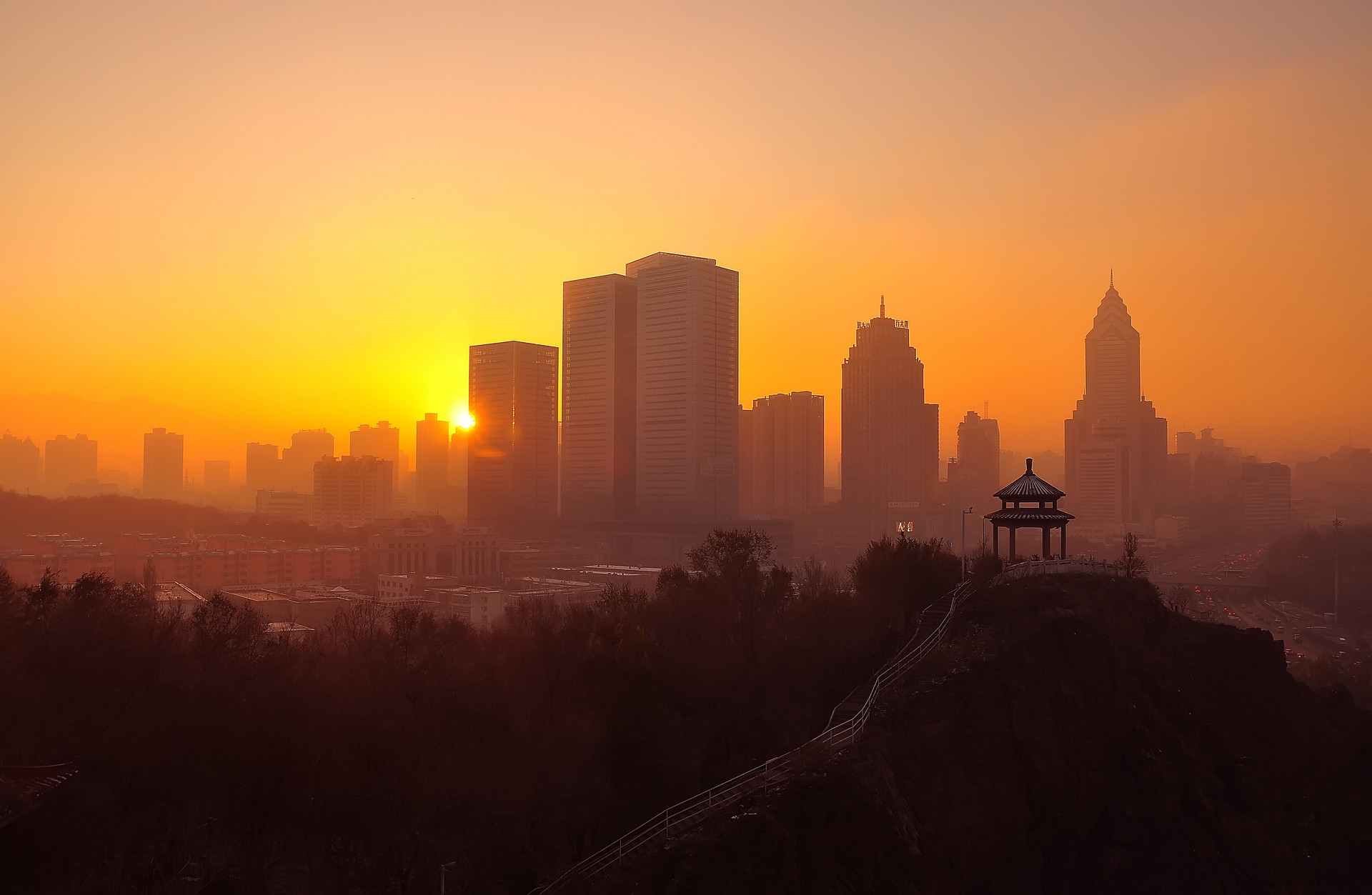 乌鲁木齐夜景 - 乌鲁木齐景点 - 华侨城旅游网