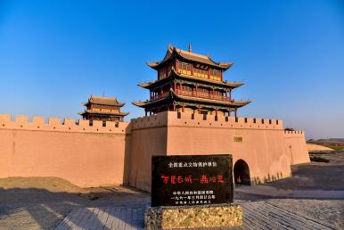 景点：嘉峪关城楼