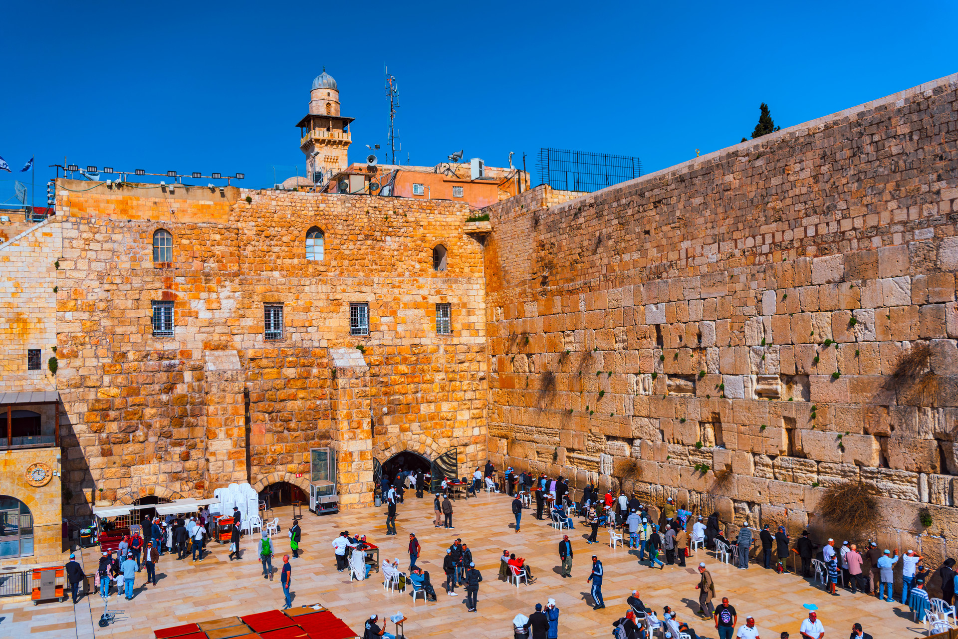 【携程攻略】耶路撒冷哭墙景点,耶路撒冷的哭墙，不仅仅只有悲壮，更多的是传承与希望。纵有千错万错…