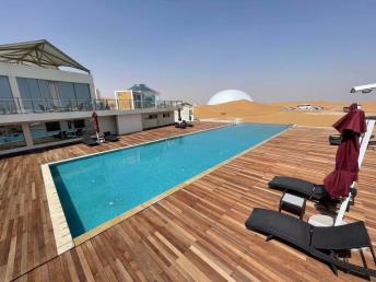 景点：沙漠星星酒店泳池2
