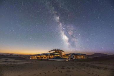 景点：沙漠星星酒店璀璨夜空