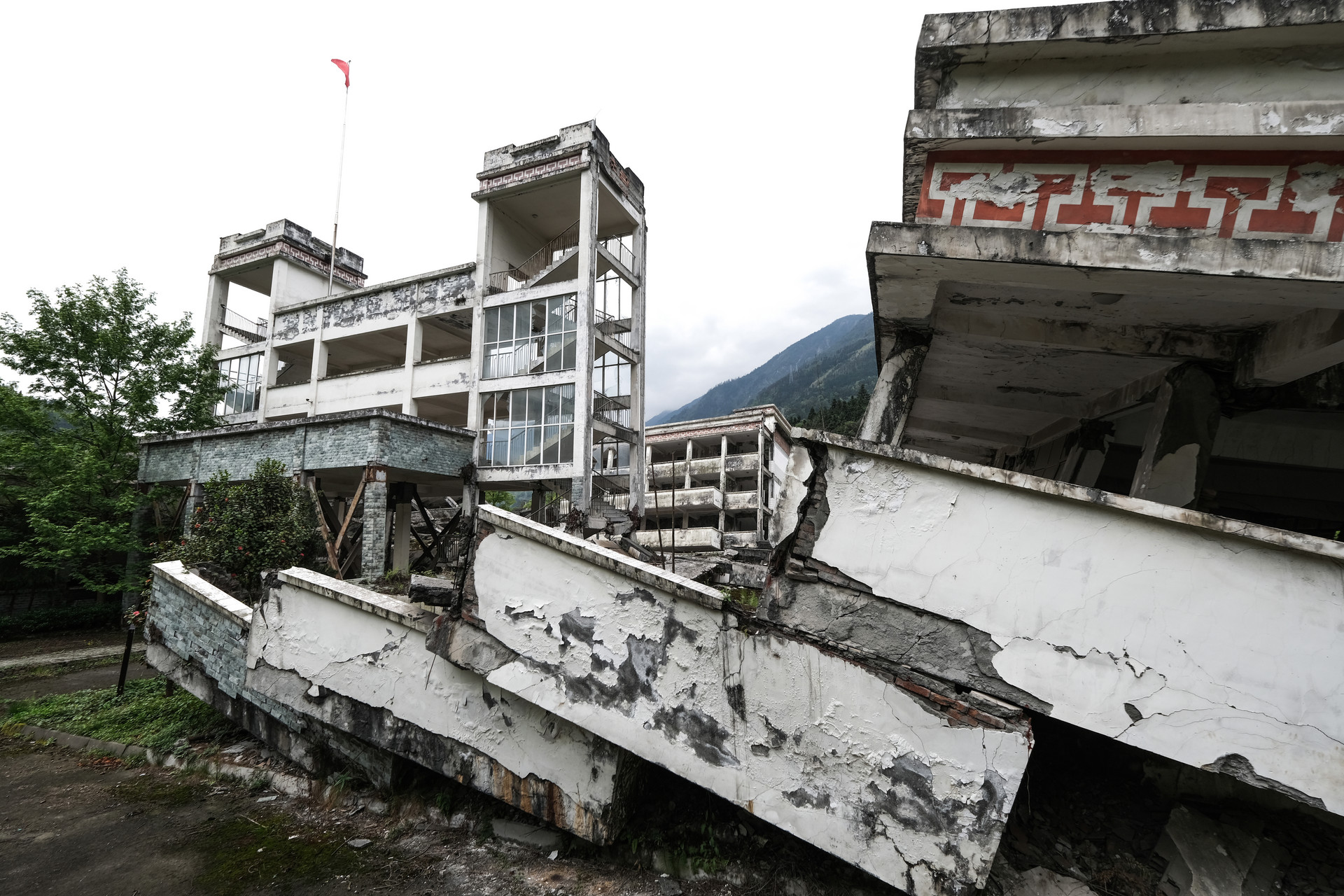 映秀地震遗迹封面图